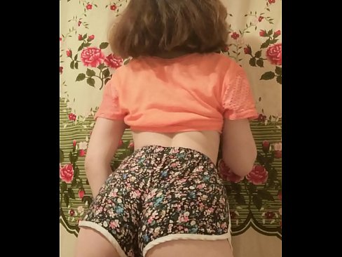 ❤️ Seksega juna bebo demetas sian pantalonon ĉe fotilo ❤️ Anala video ĉe ni