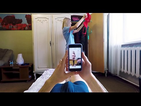 ❤️ Fratino igis sian fraton kumi ĝuste antaŭ ol panjo venis hejmen ❤️ Anala video ĉe ni